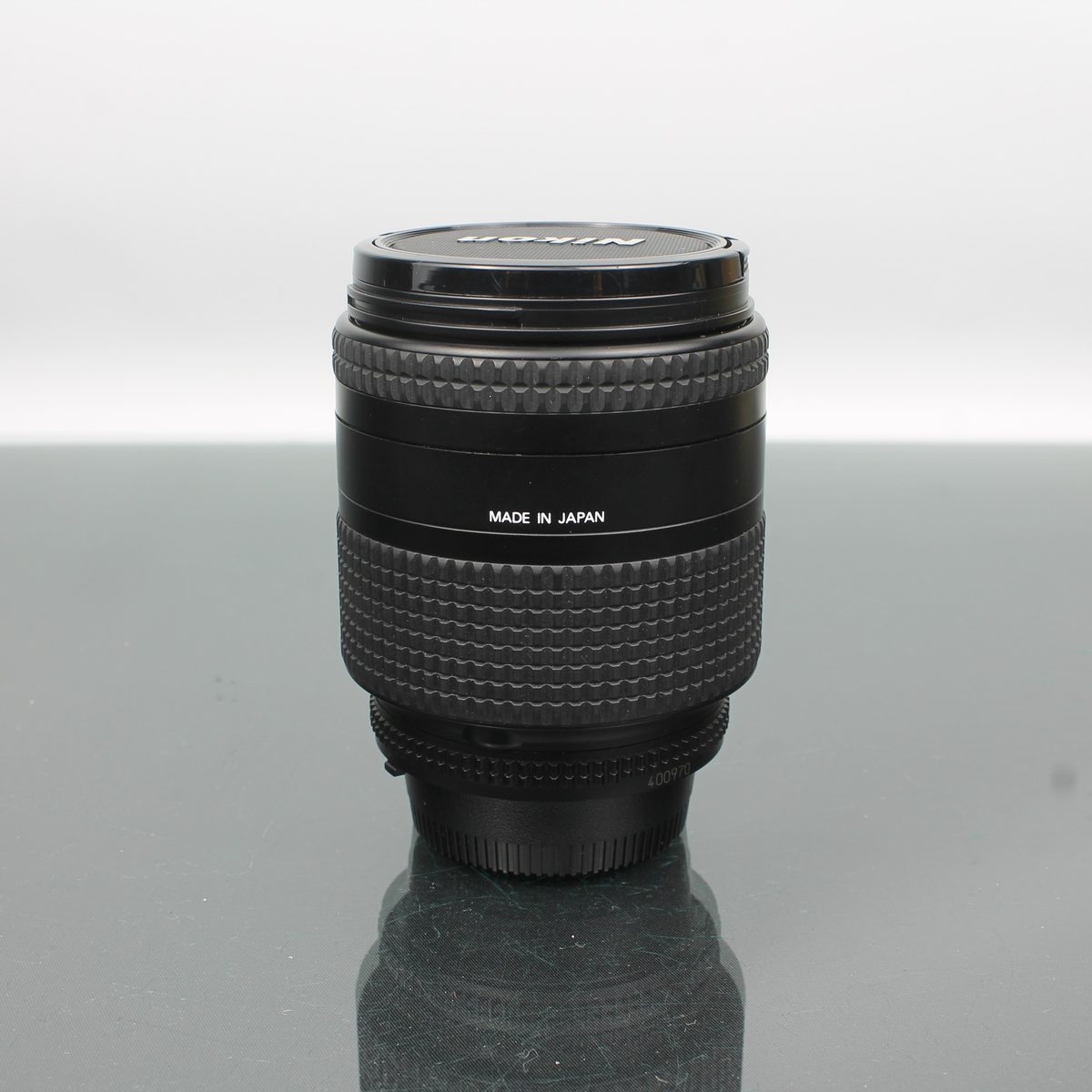 Nikon Zoom Nikkor F AF 28-105mm f/3.5-4.5