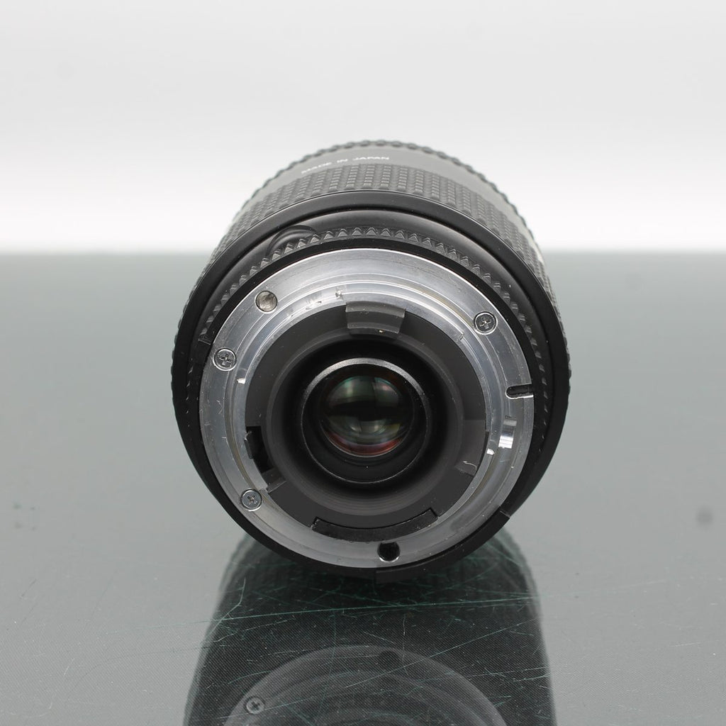 Nikon Zoom Nikkor F AF 28-105mm f/3.5-4.5