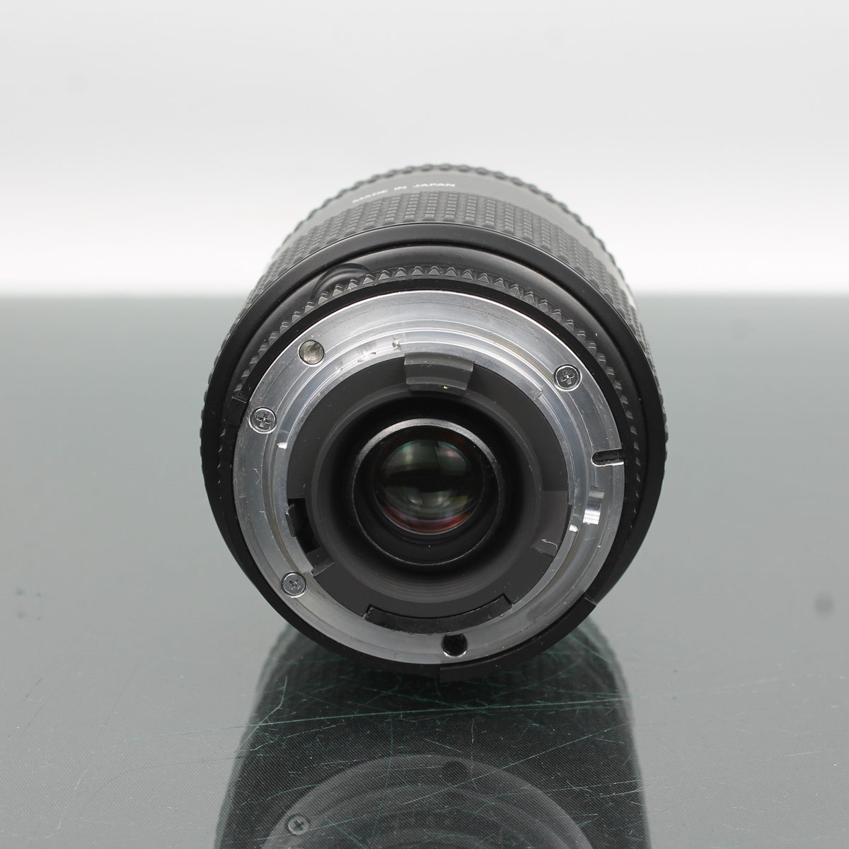 Nikon Zoom Nikkor F AF 28-105mm f/3.5-4.5