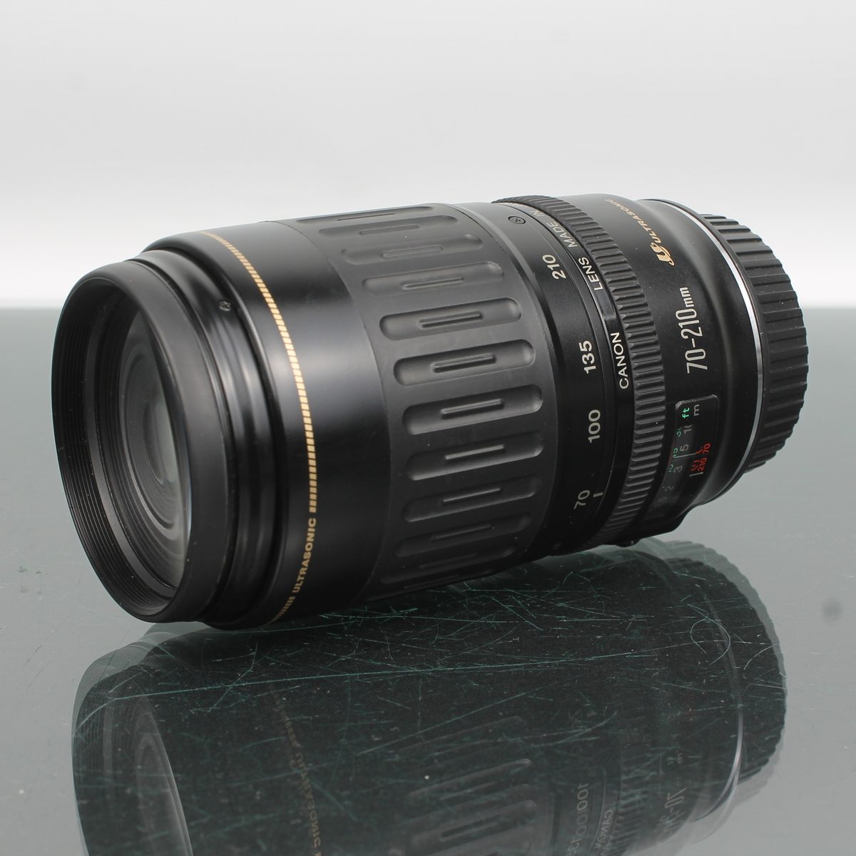 Canon Zoom Lens EF 70-210mm f/3.5-4.5