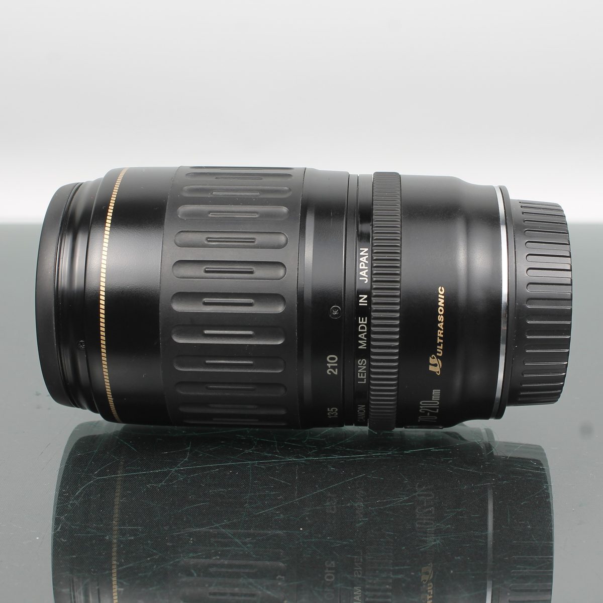 Canon Zoom Lens EF 70-210mm f/3.5-4.5