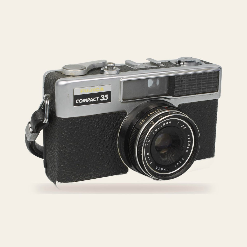 Fujica Compact 35
