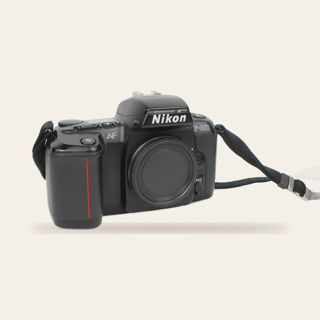 Nikon AF F-601
