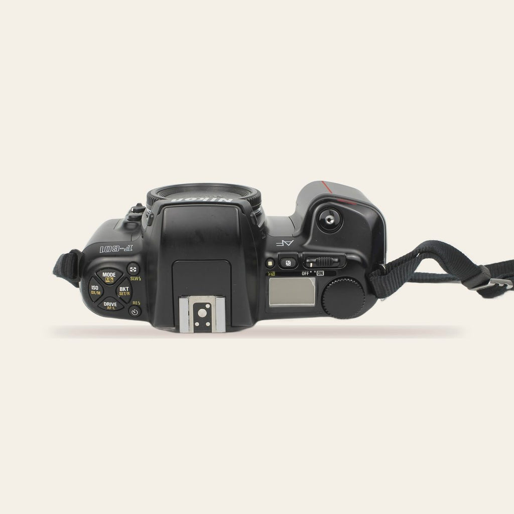 Nikon AF F-601