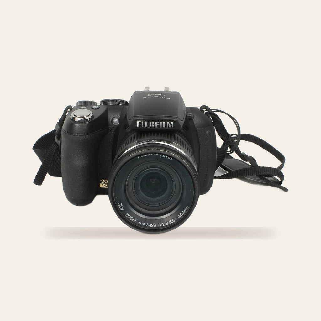 Fujifilm FinePix HS10
