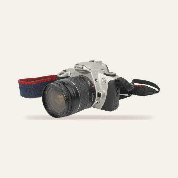 Canon EOS 300 + Canon EF 28-80mm f/3.5-5.6
