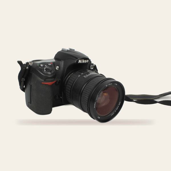 Nikon D300 + Sigma Zoom 28-70mm f/2.8