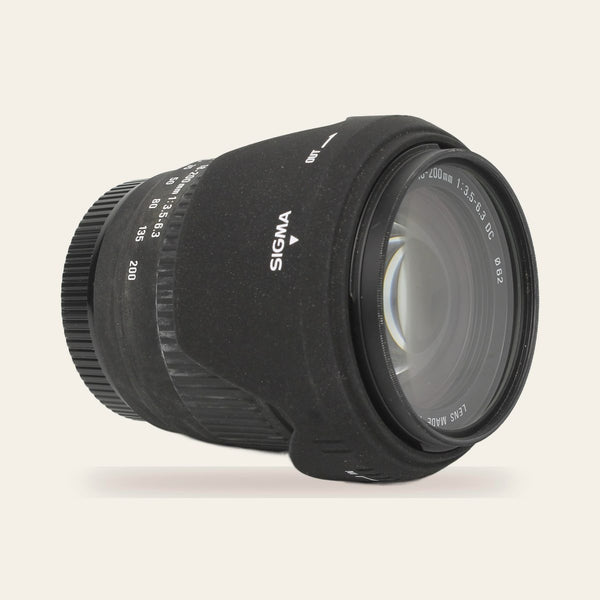 Sigma 18-200mm f/3.5-6.3 DC