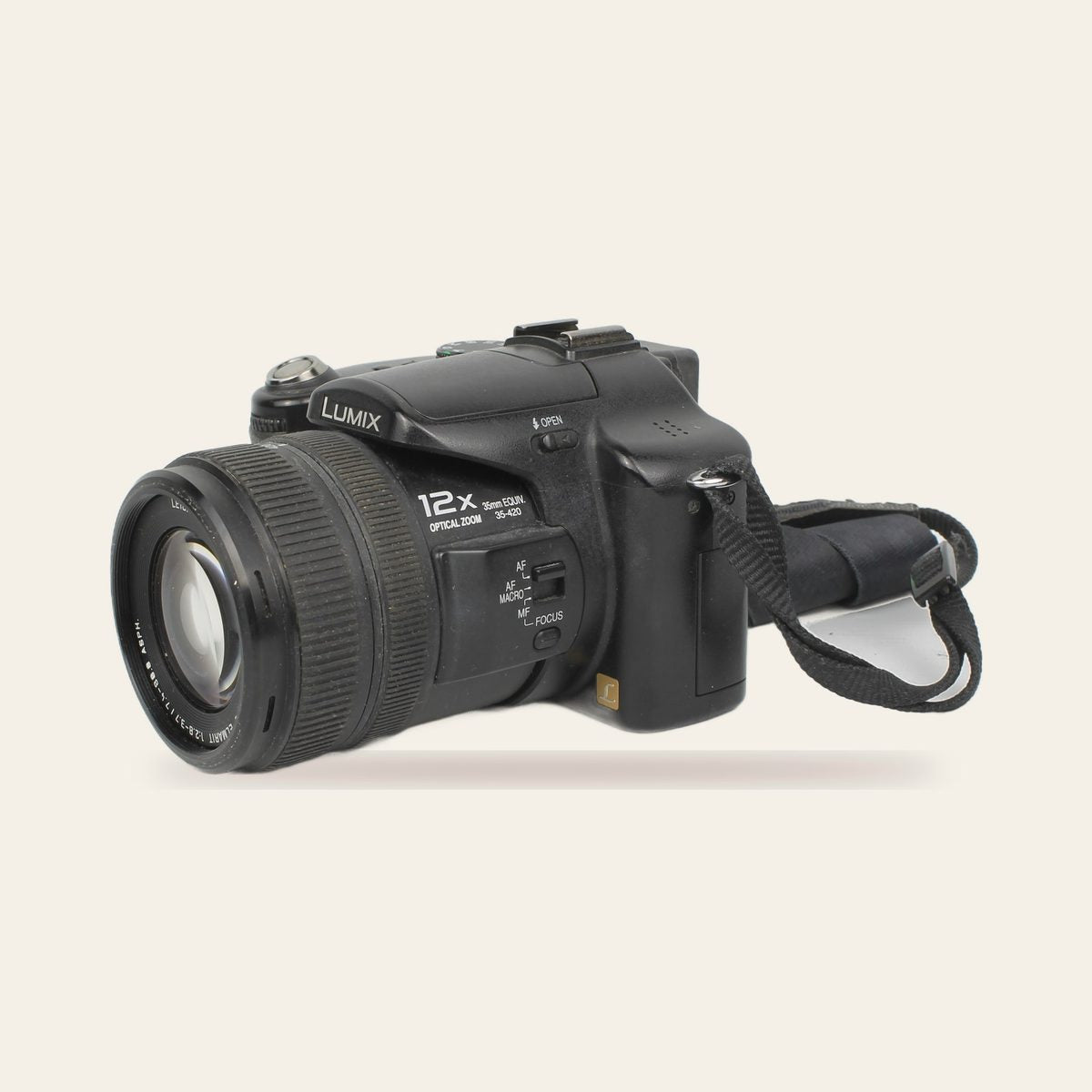 Panasonic Lumix DMC-FZ30