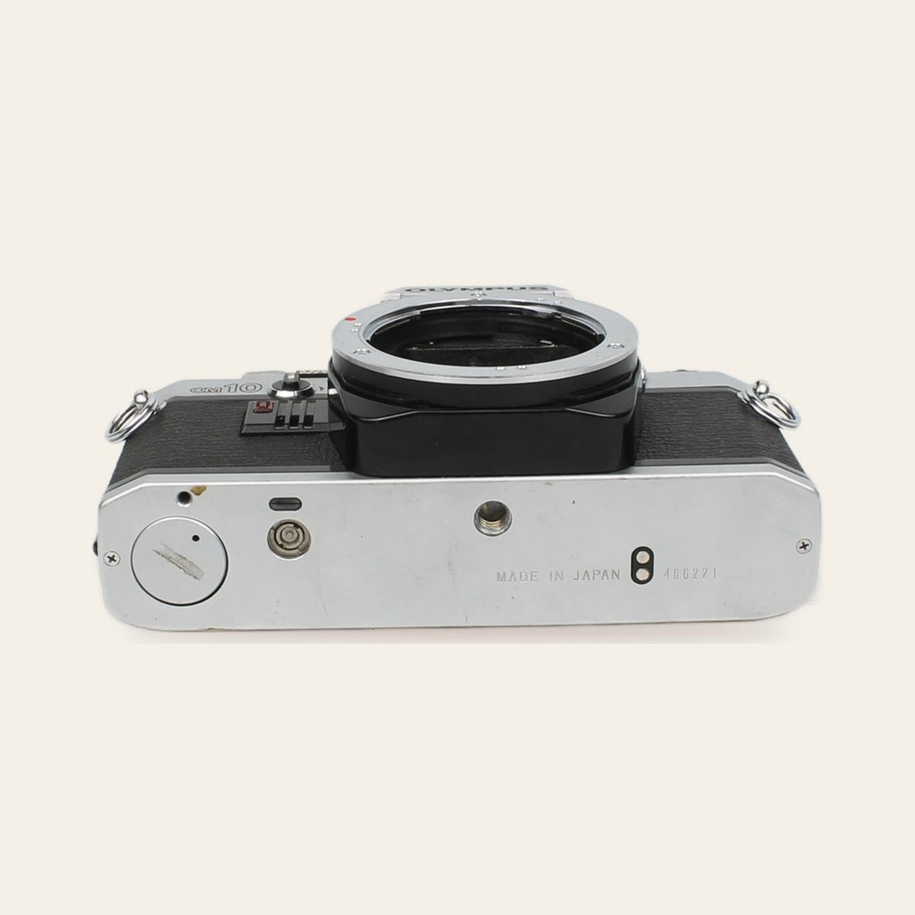 Olympus OM10