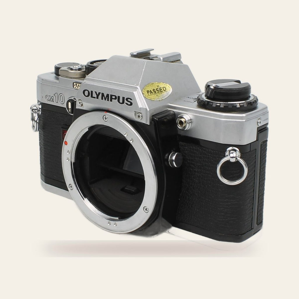 Olympus OM10