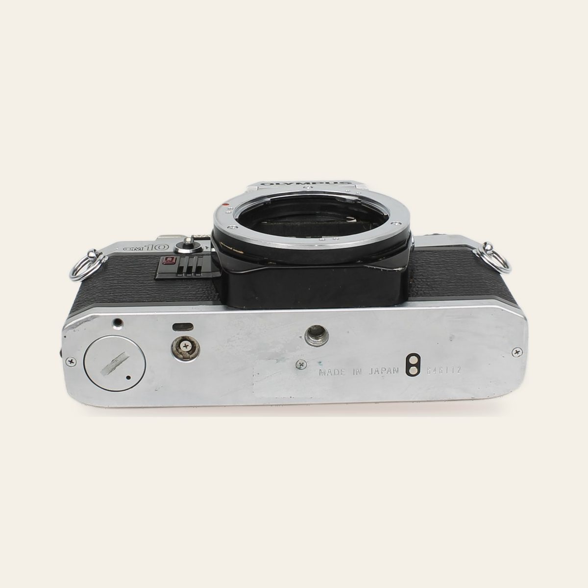 Olympus OM10