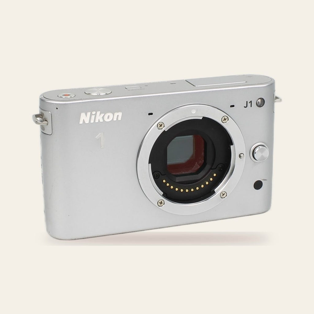 Nikon 1 J1