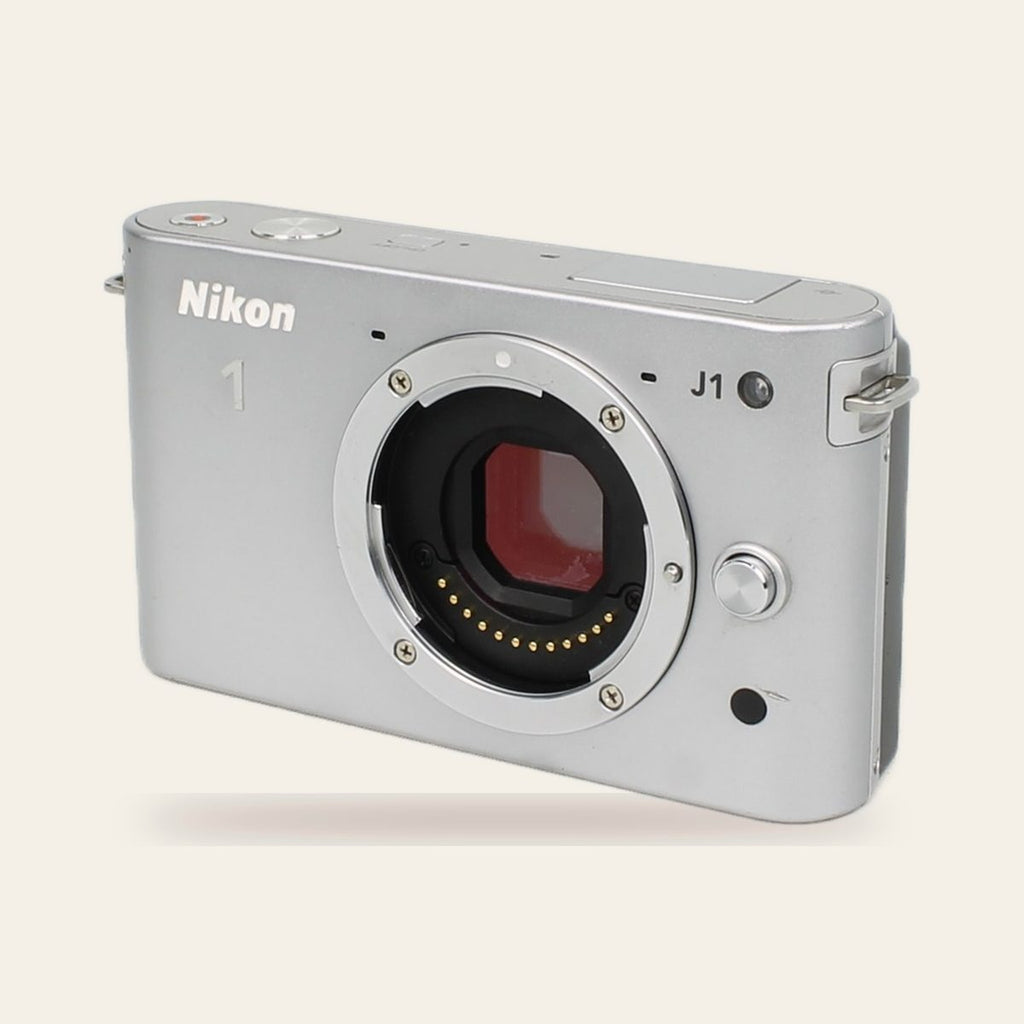 Nikon 1 J1