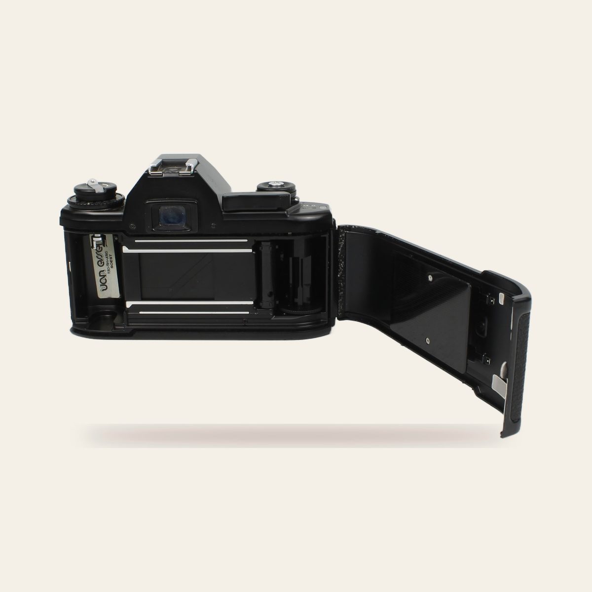 Nikon EM