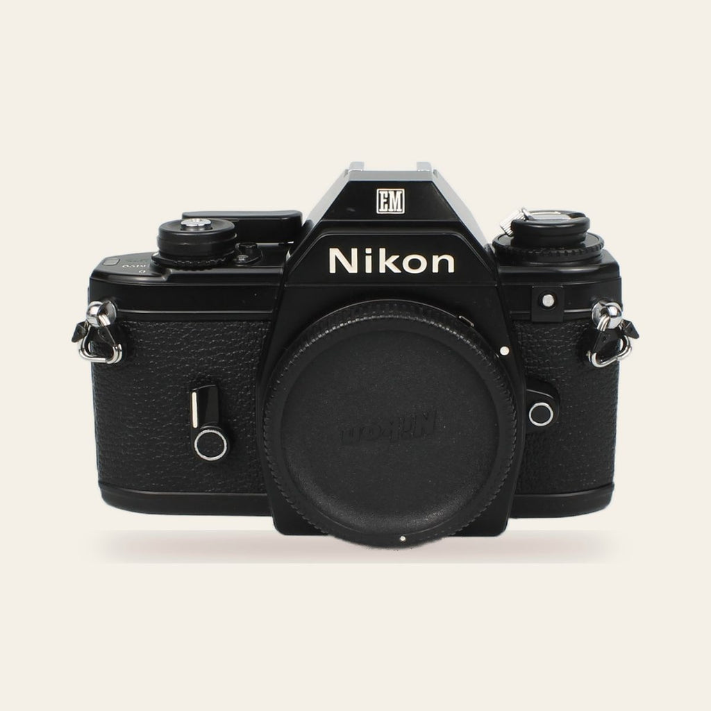 Nikon EM