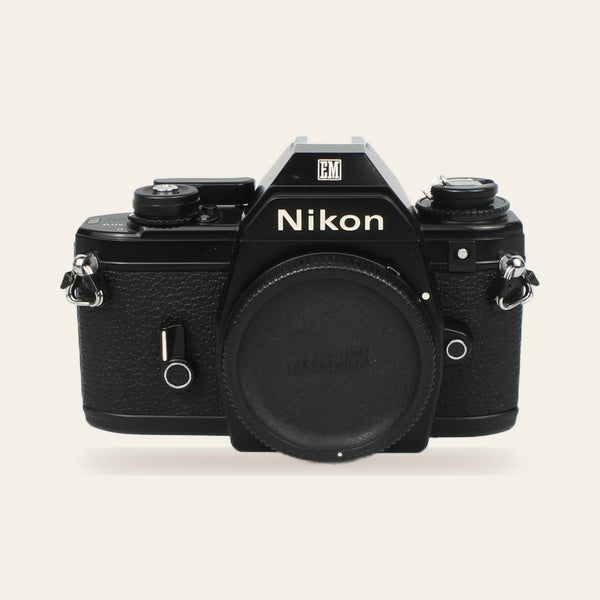 Nikon EM