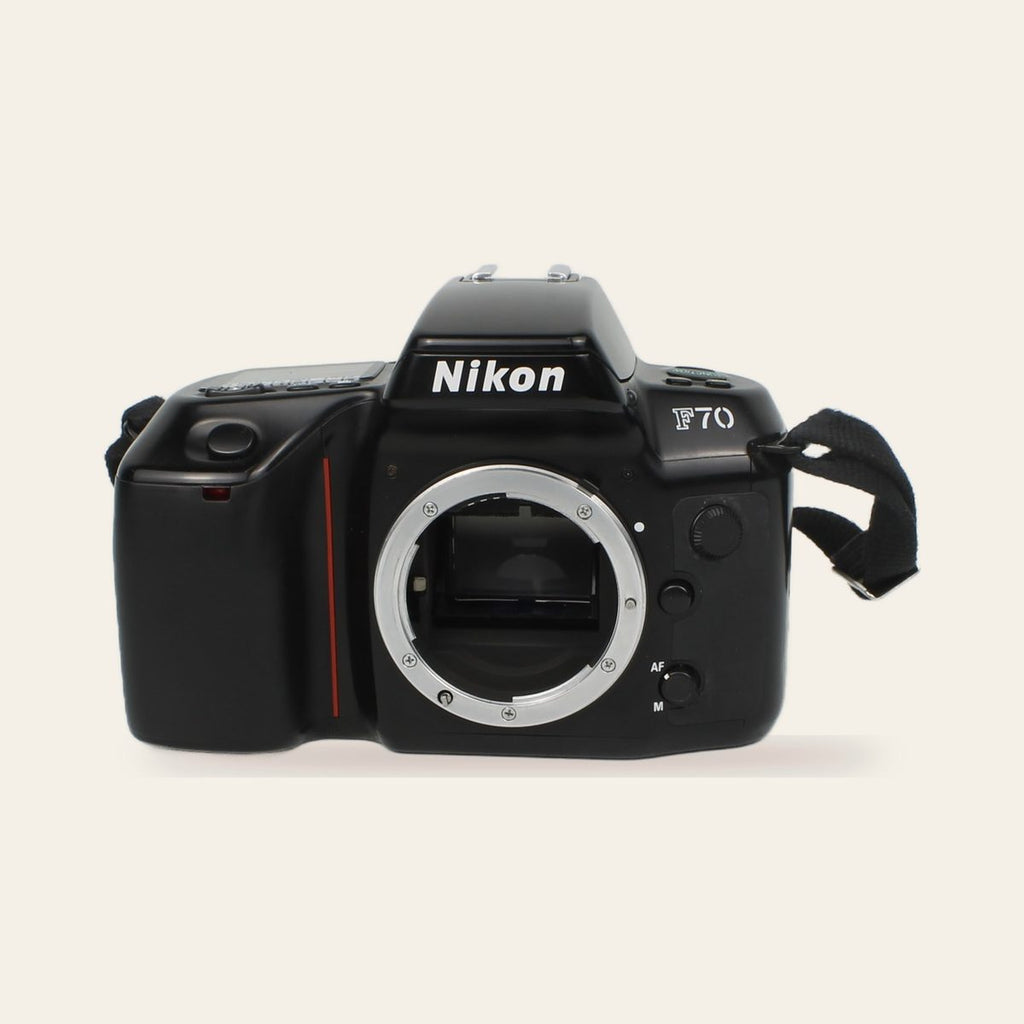 Nikon F70