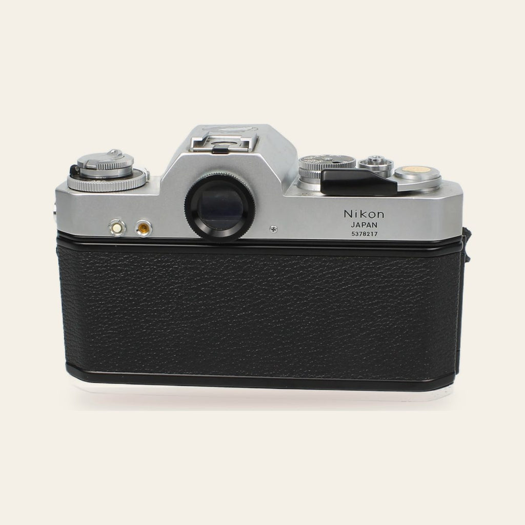 Nikon Nikkormat EL