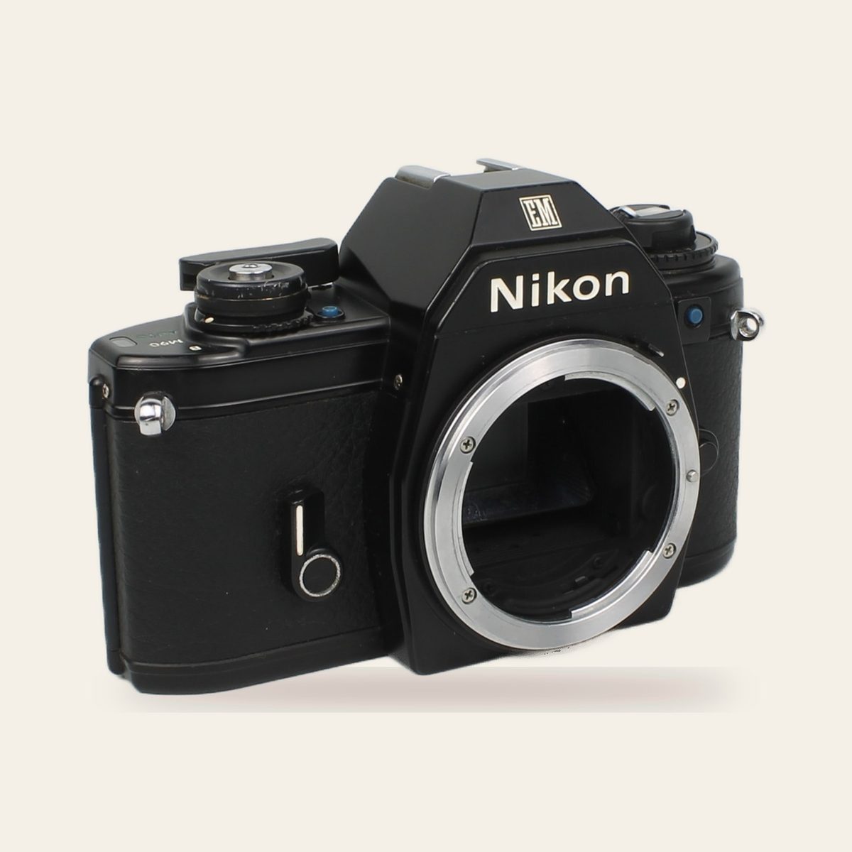 Nikon EM