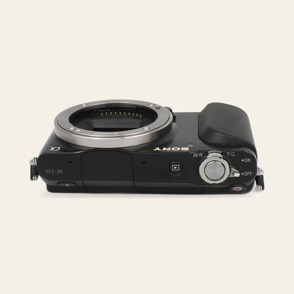 Sony Alpha NEX-3N