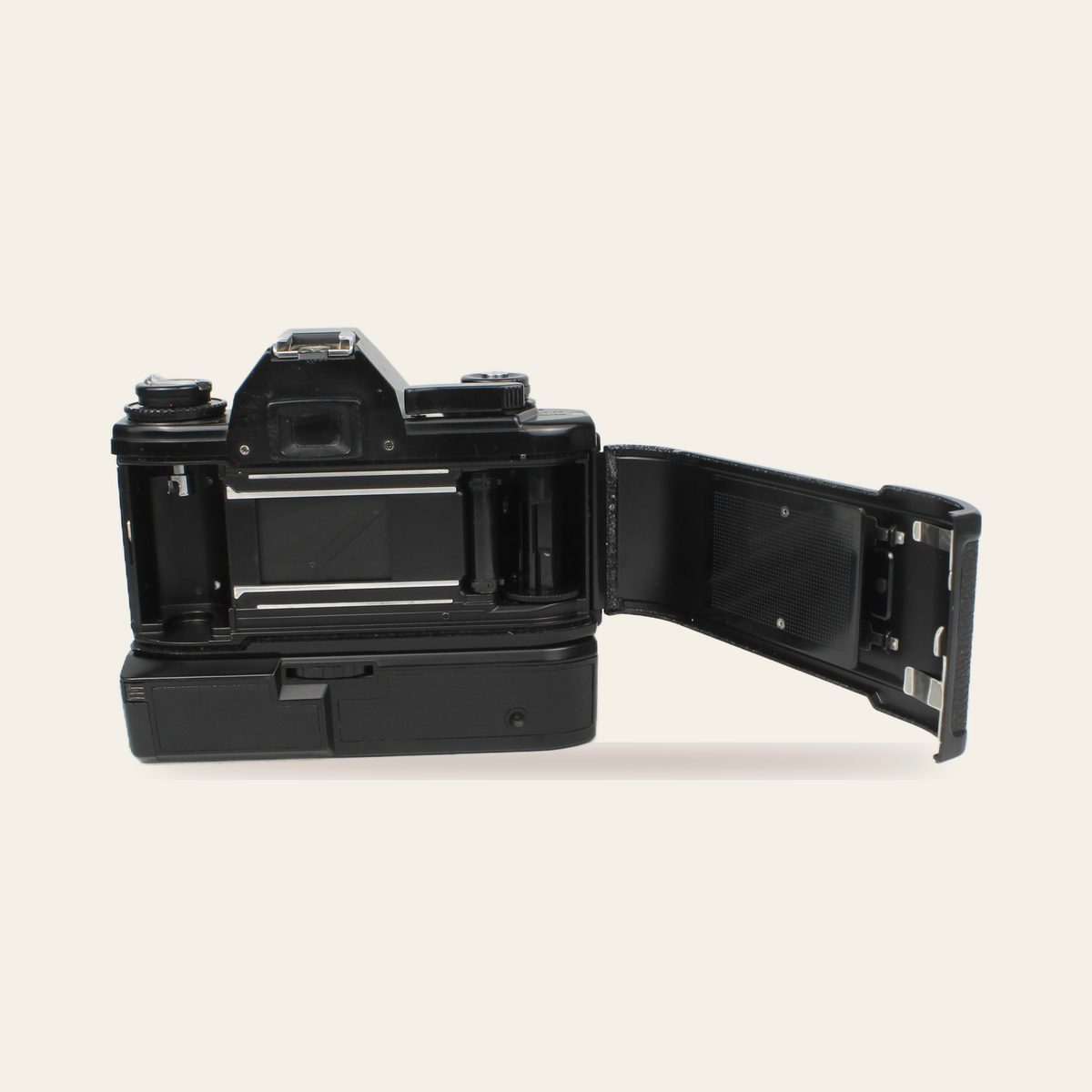 Nikon EM + Nikon Winder