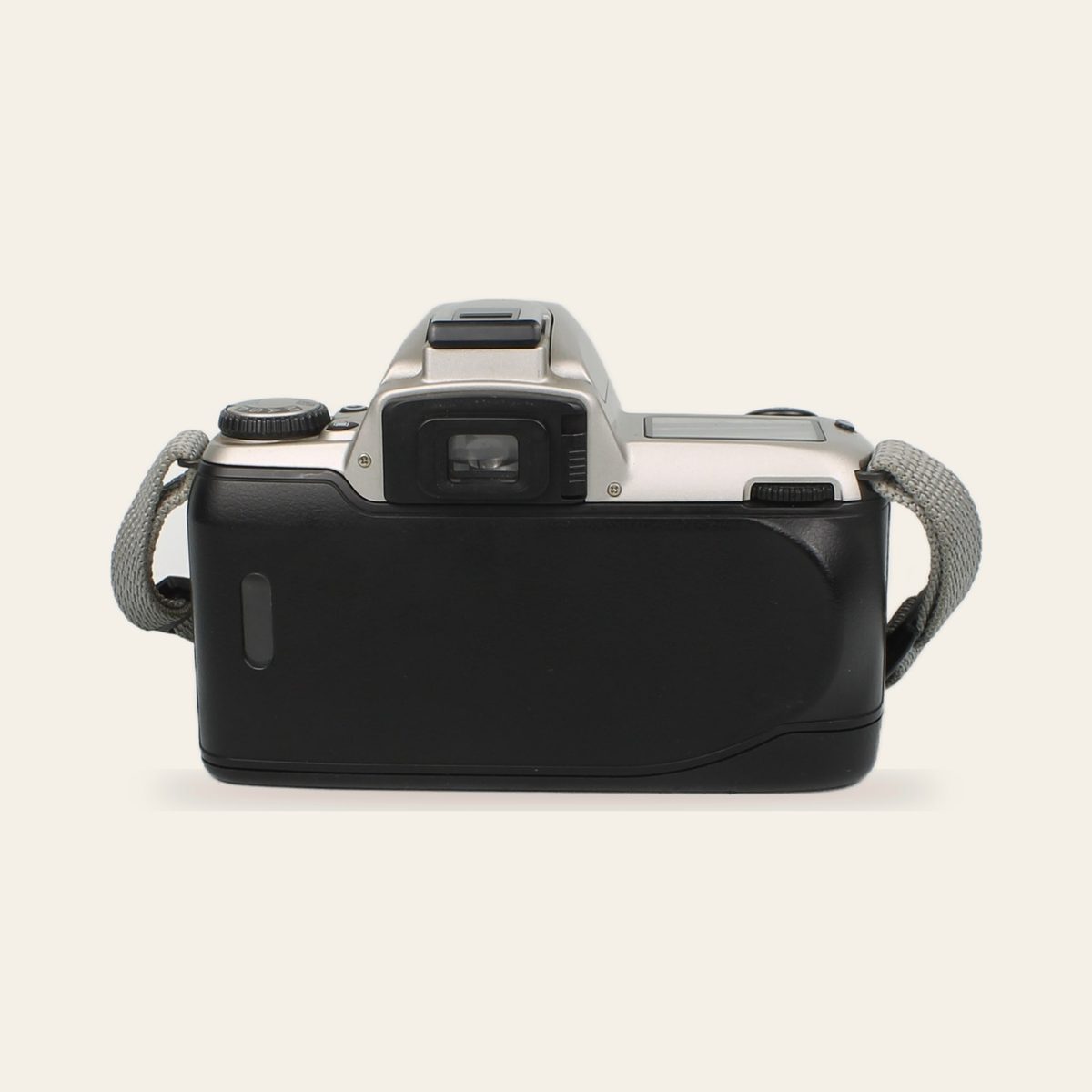 Nikon F65