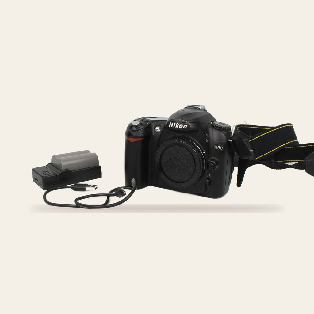 Nikon D50