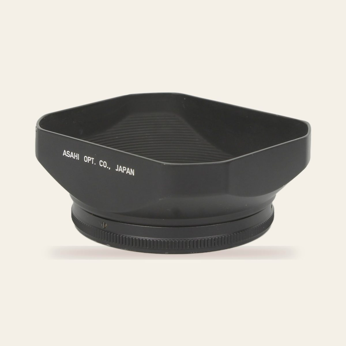 Takumar 1:3.5 28mm Lens Hood