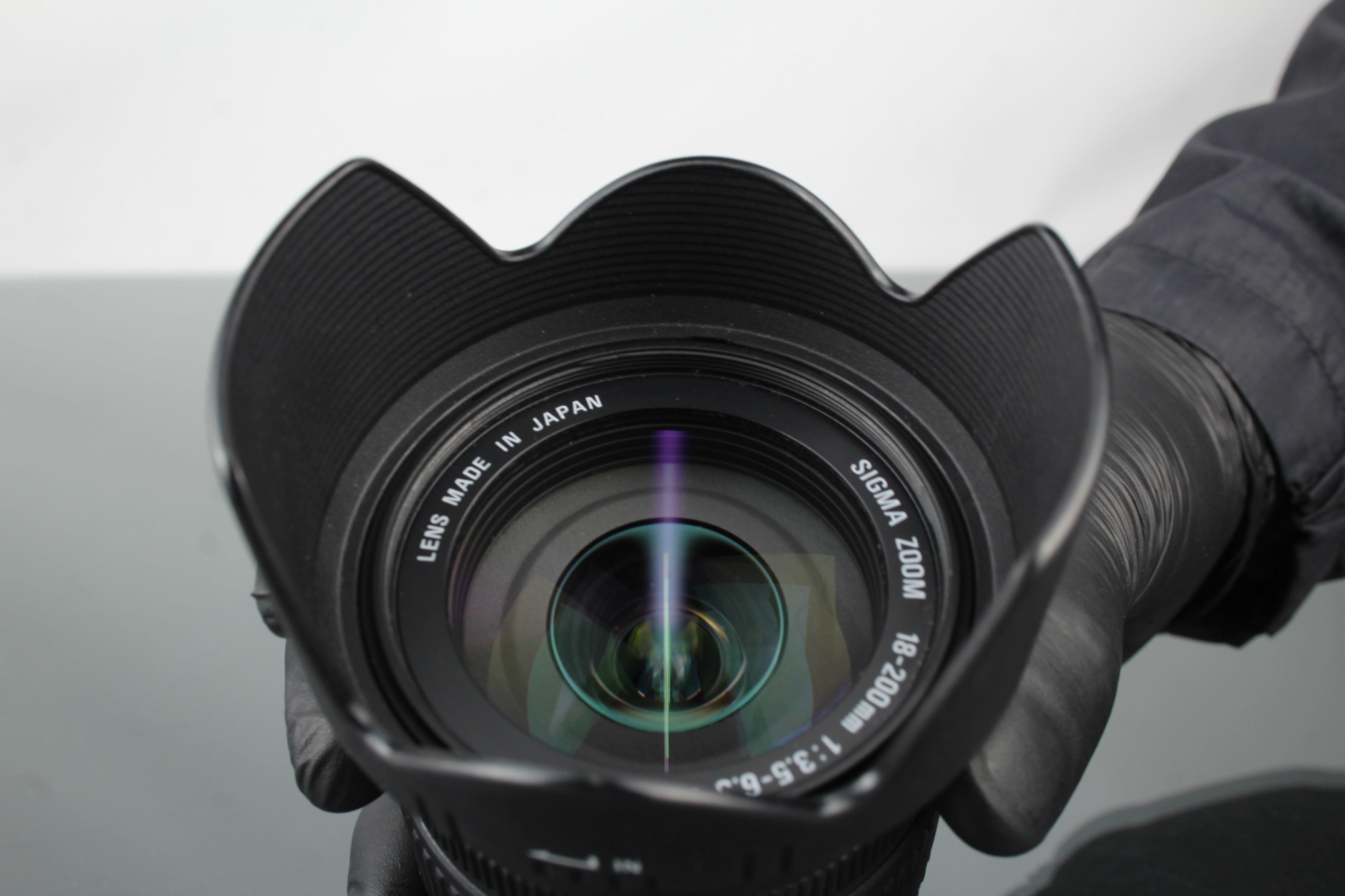 Sigma Zoom 18-200mm 1:3.5-6.3 DC - Canon EOS Mount – Dutch|Thrift