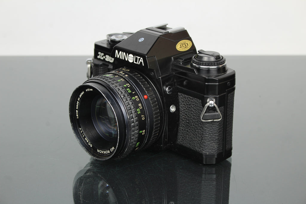 Minolta X-300 + objectif MD Rokkor 50mm 1:1.7 55mm