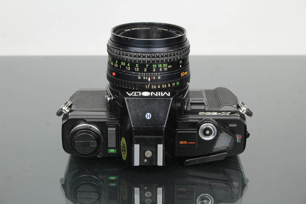 Minolta X-300 + objectif MD Rokkor 50mm 1:1.7 55mm