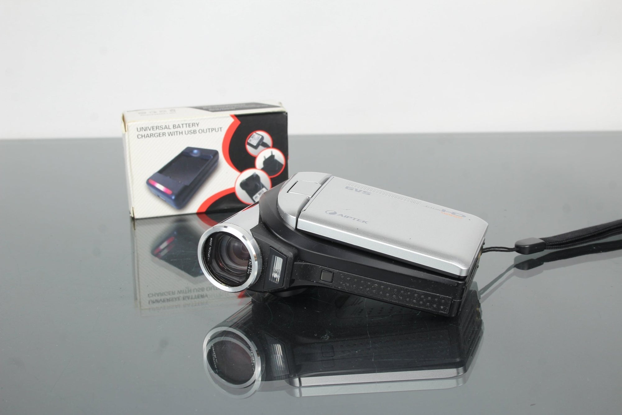 Aiptek GVS - Dutch|Thrift