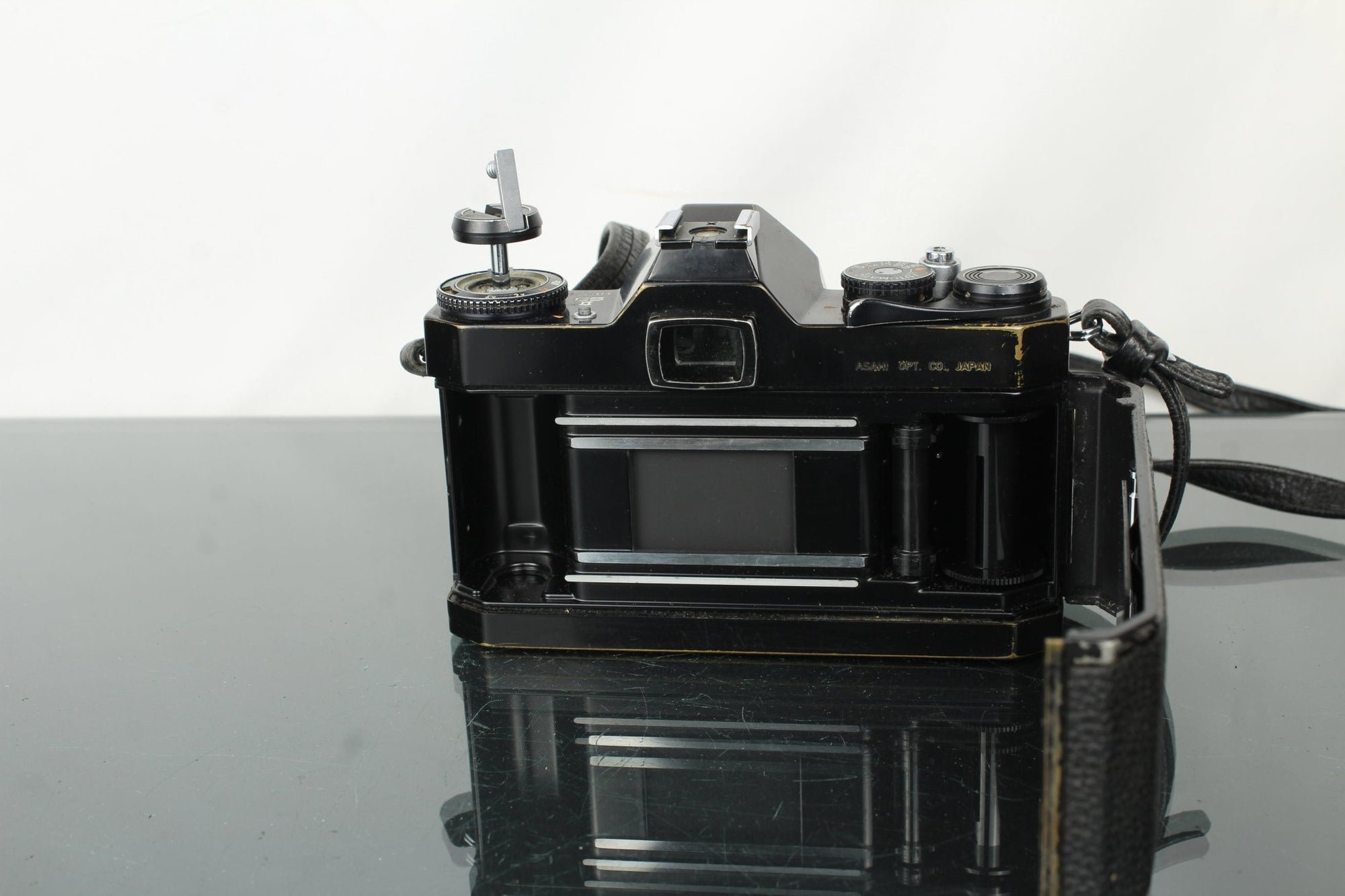 Asahi Pentax ES II + 50mm 1.4 M42 lens - Dutch|Thrift