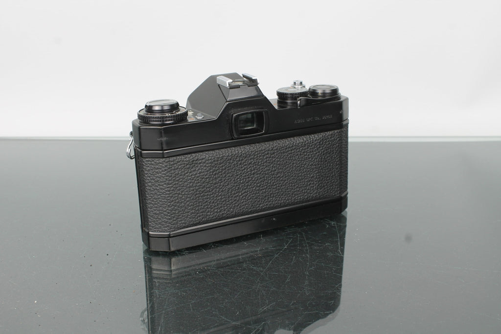 Asahi Pentax ES II + Takumar 1:1.8/55 - Dutch|Thrift