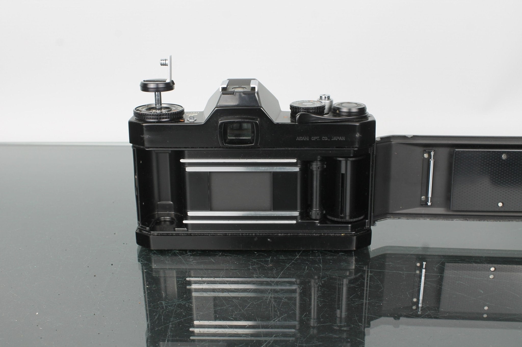 Asahi Pentax ES II SLR Film Camera + Takumar 55mm f/1.8 – Dutch|Thrift