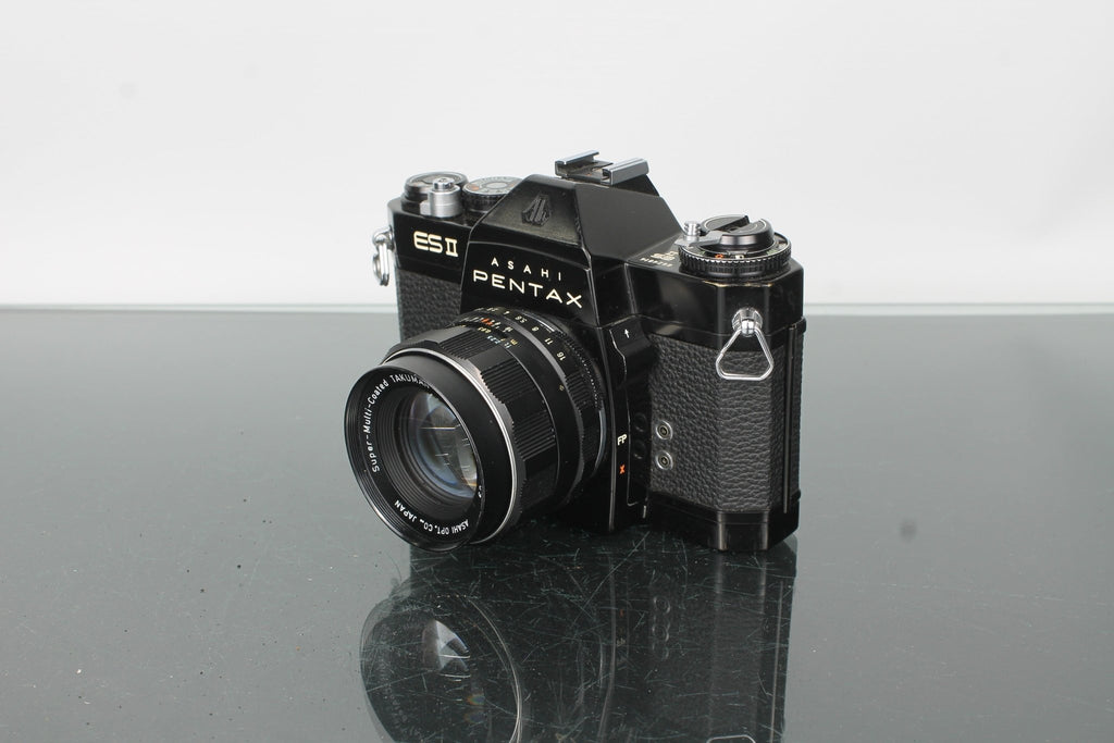 Asahi Pentax ES II + Takumar 1:1.8/55 - Dutch|Thrift