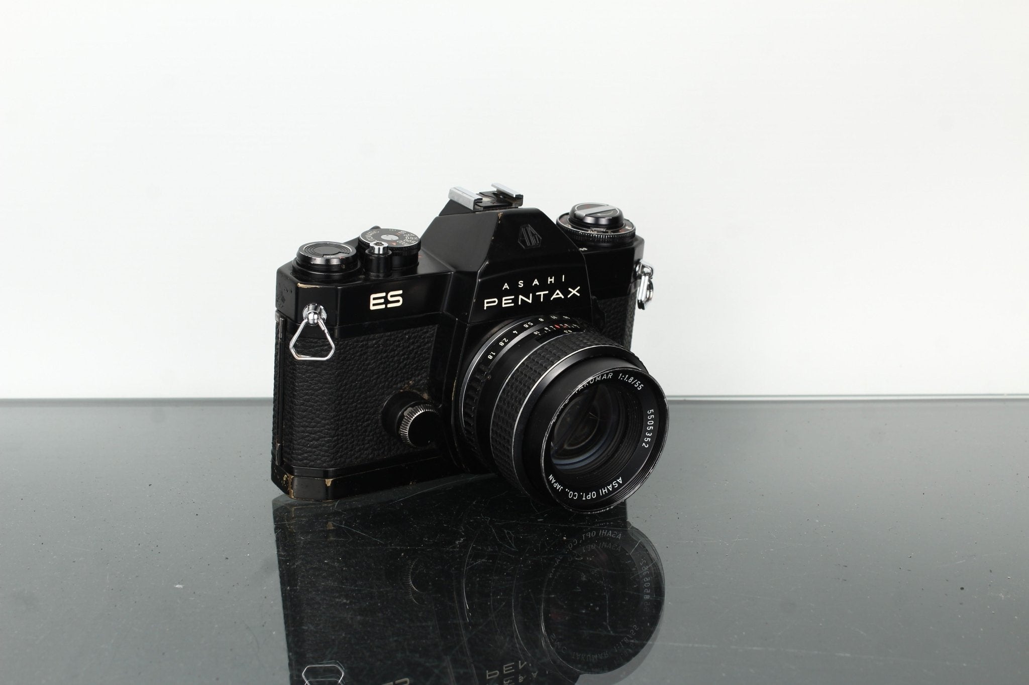 Asahi Pentax ES + SMC Takumar 55mm f/1.8 Film Camera Kit – Dutch