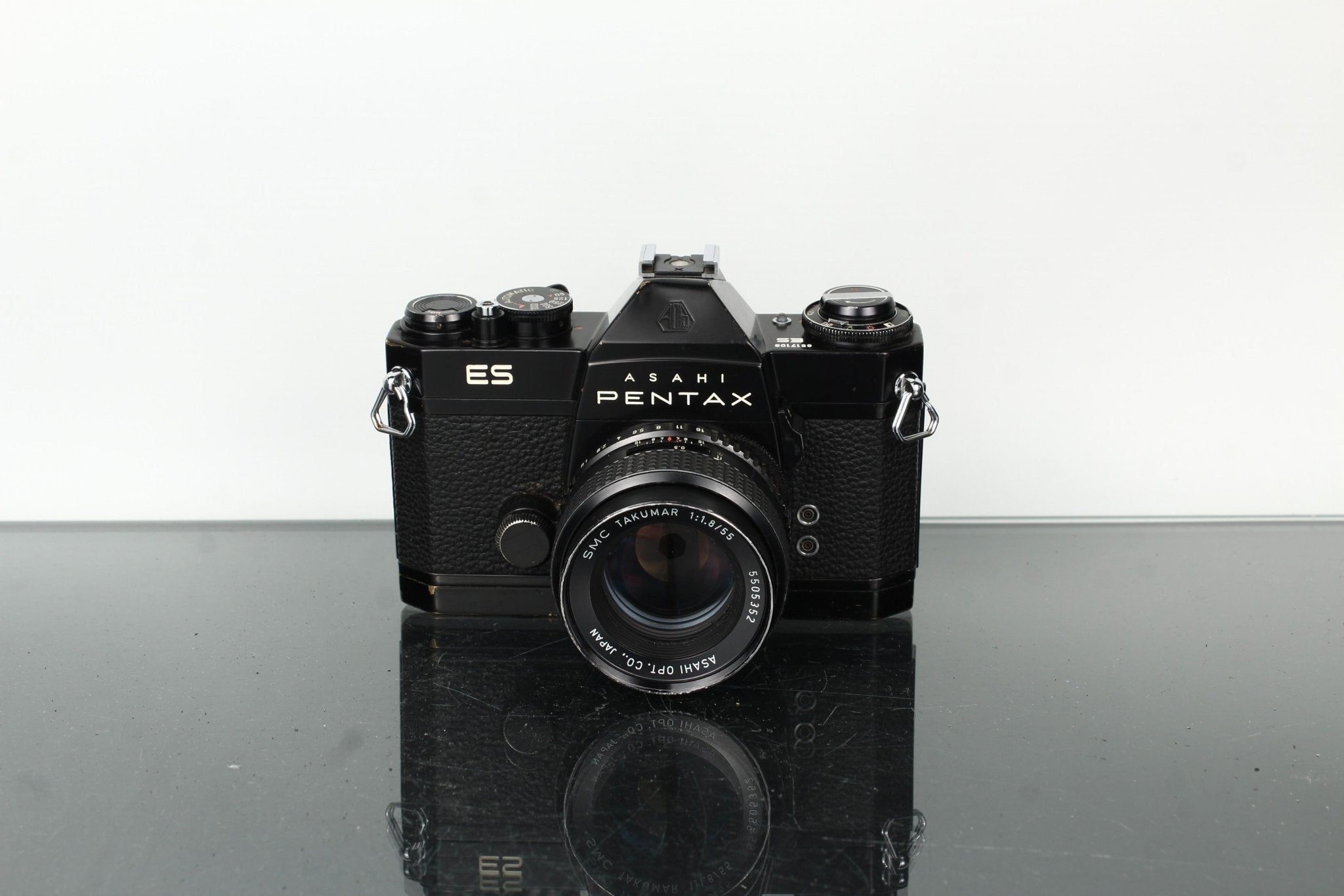 Asahi Pentax ES + SMC Takumar 55mm f/1.8 Film Camera Kit – Dutch