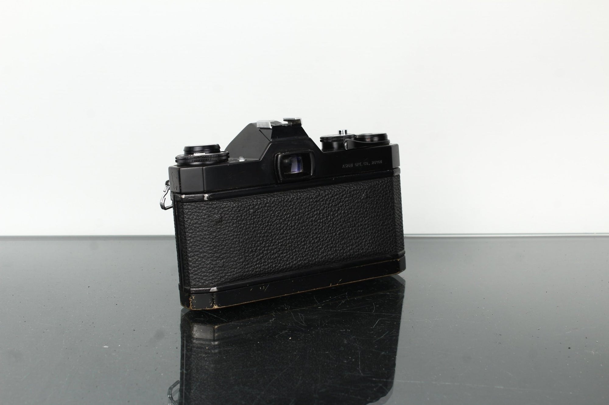 Asahi Pentax ES + SMC Takumar 55mm f/1.8 - Dutch|Thrift