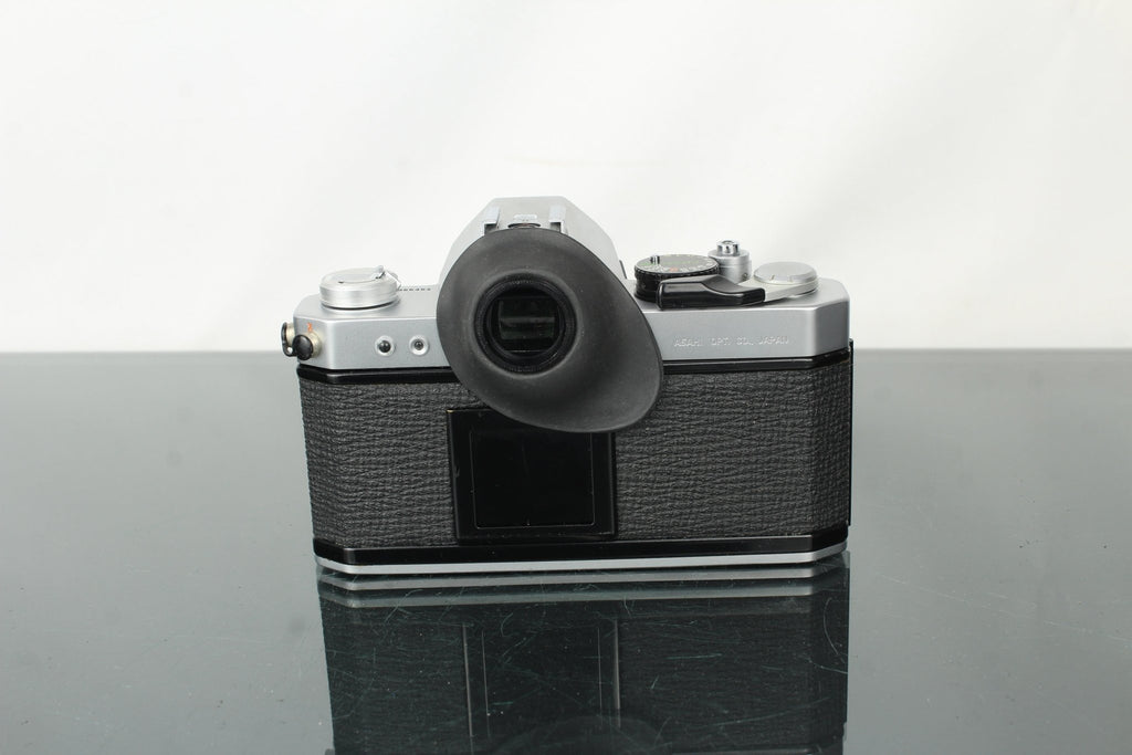 Asahi Pentax K2 + 50mm 1.7 Pentax lens - Dutch|Thrift