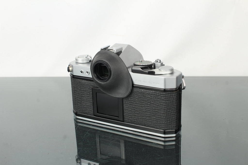 Asahi Pentax K2 + 50mm 1.7 Pentax lens - Dutch|Thrift