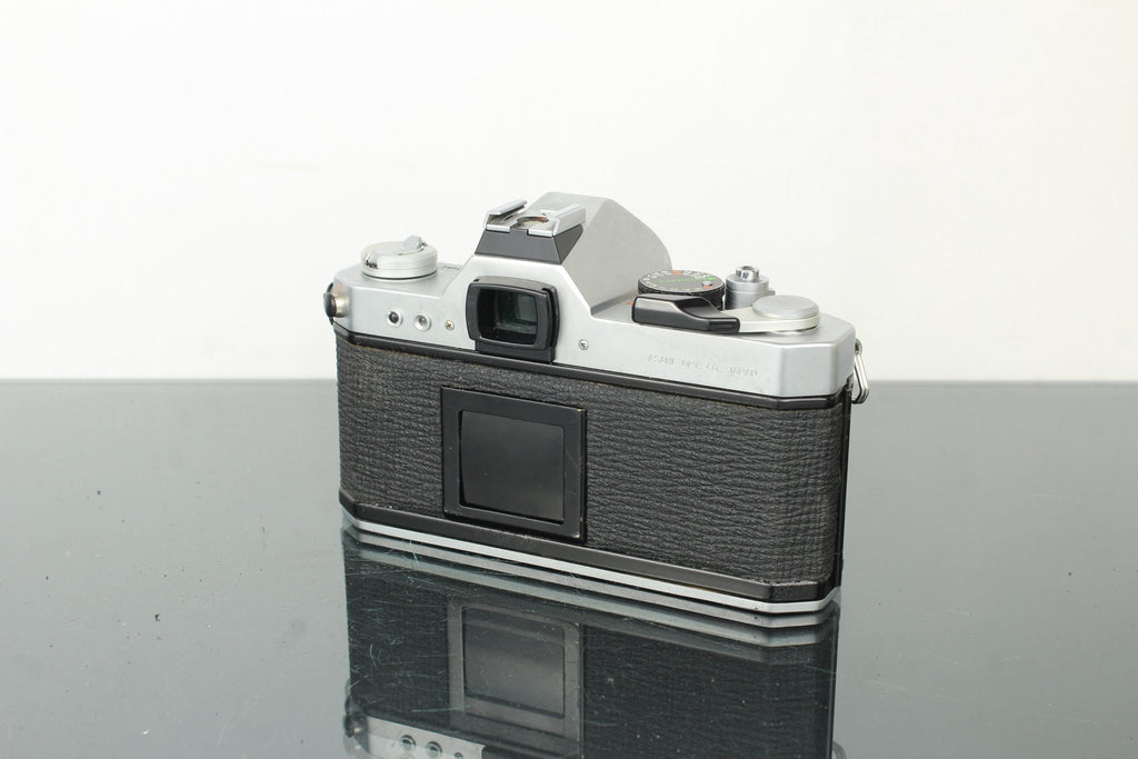 Asahi Pentax K2 + 50mm 1.7 Pentax - M lens - Dutch|Thrift