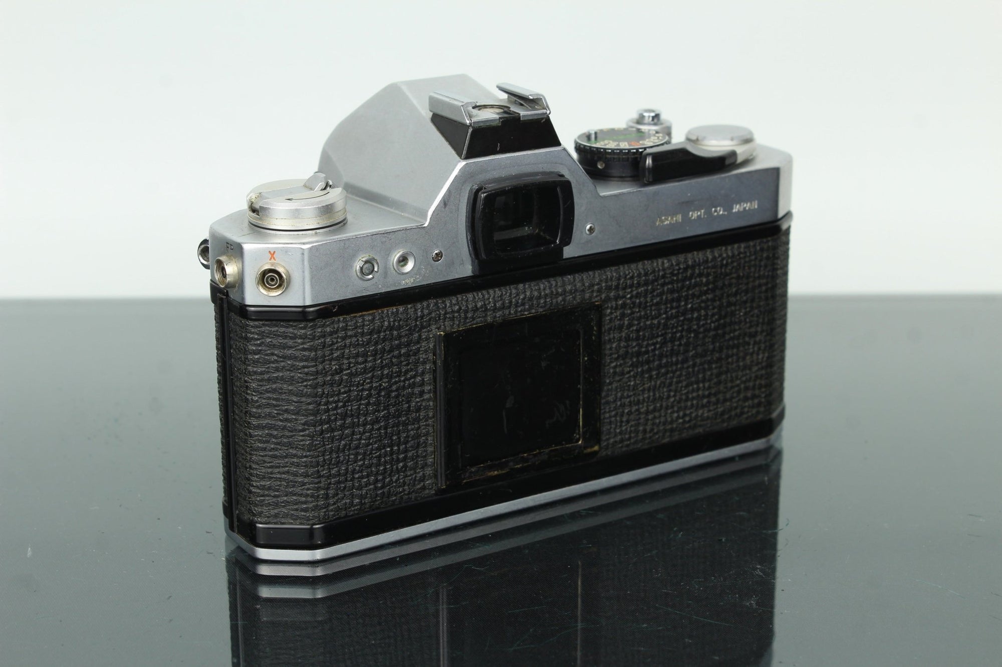 Asahi Pentax K2 + Pentax 1:3.5 35mm - Dutch|Thrift