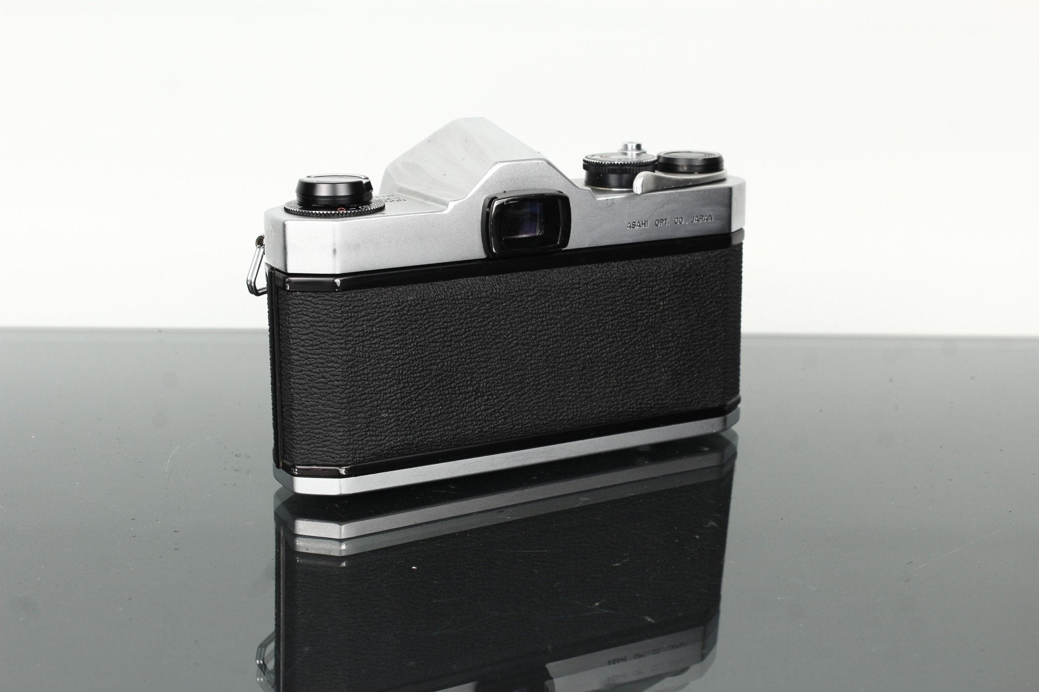 Pentax Spotmatic F 35mm SLR Camera SMC Takumar 55mm f/2 – Dutch|Thrift