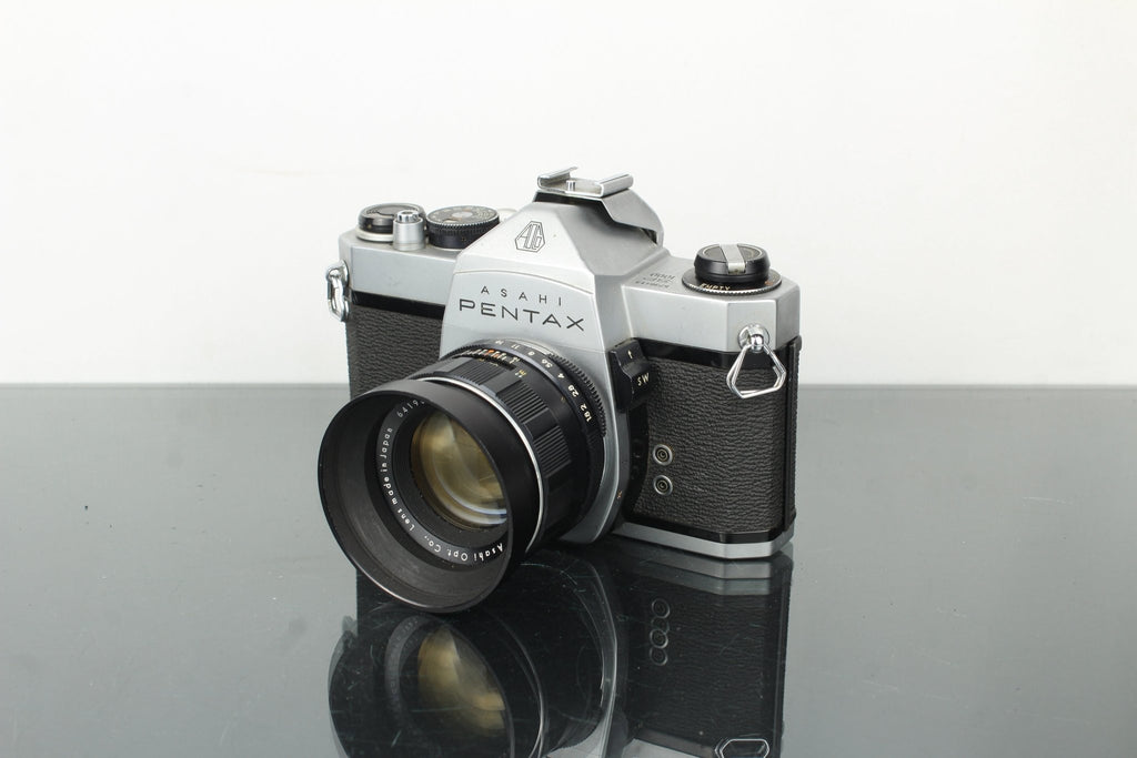 Asahi Pentax SP1000 + Takumar 55mm f/1.8 lens - Dutch|Thrift