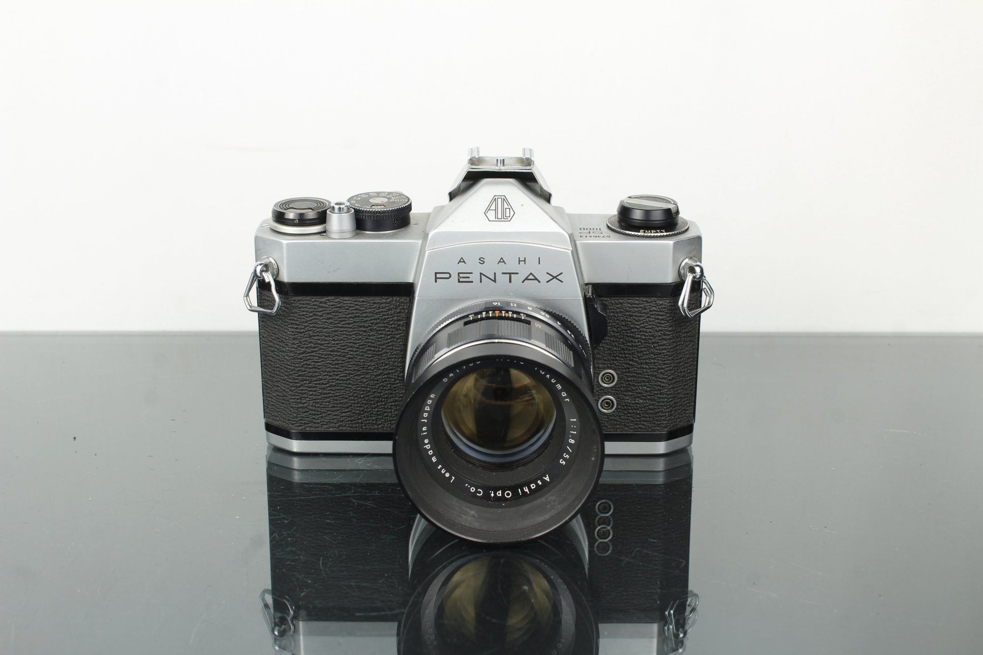 Asahi Pentax SP1000 + Takumar 55mm f/1.8 lens - Dutch|Thrift