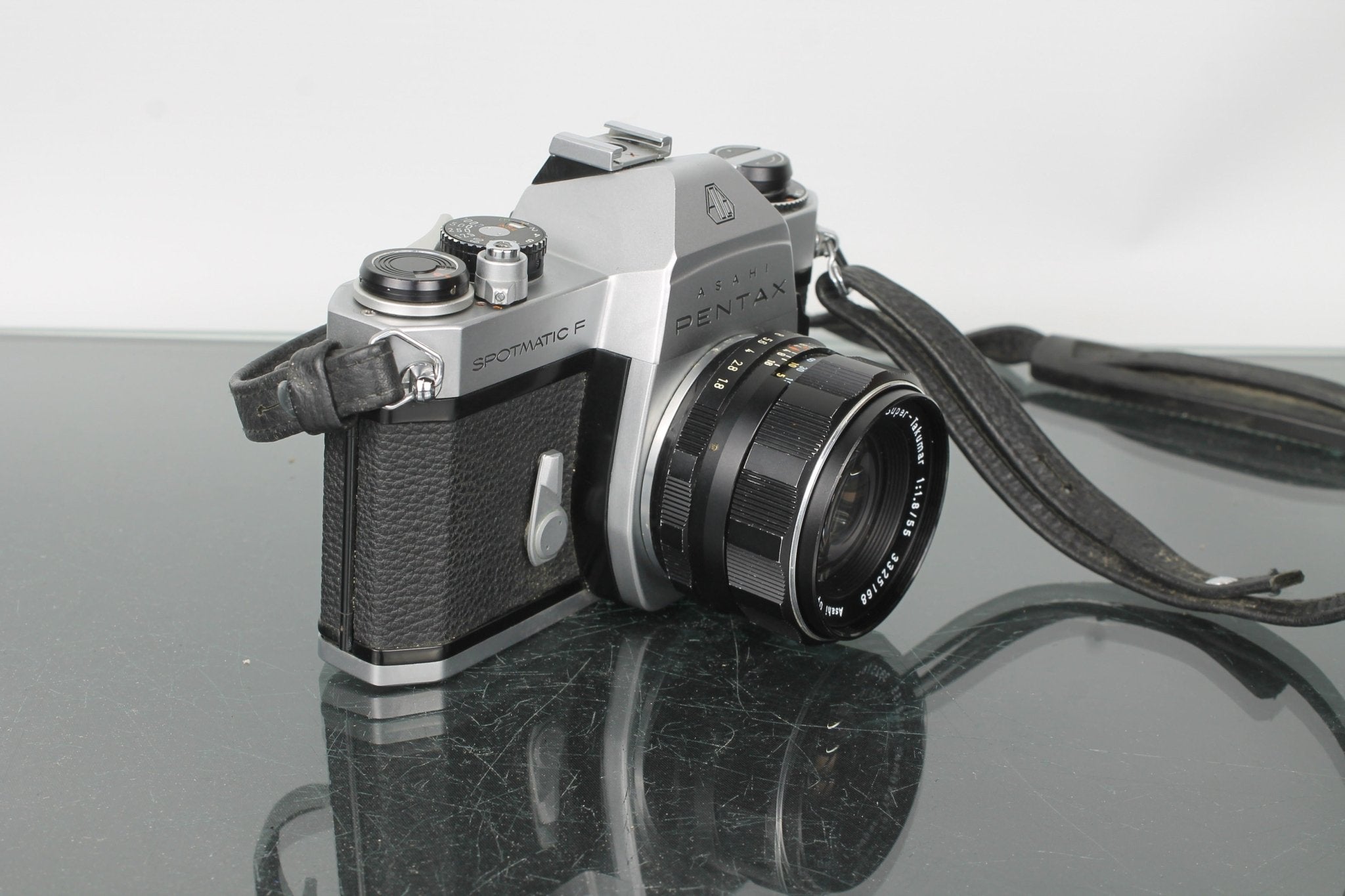 Asahi Pentax Spotmatic F Film Camera with 55mm f/1.8 Lens – Dutch