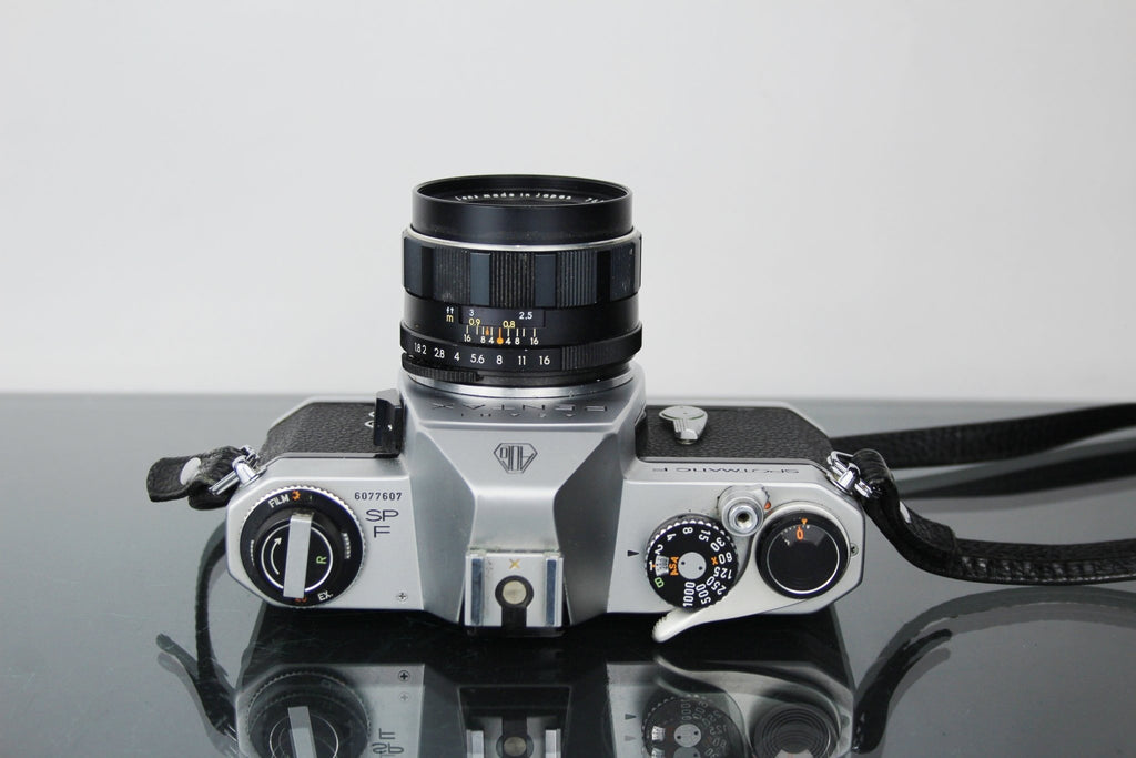 Asahi Pentax Spotmatic F + 55mm f/1.8 Asahi Super Takumar M42 lens - Dutch|Thrift