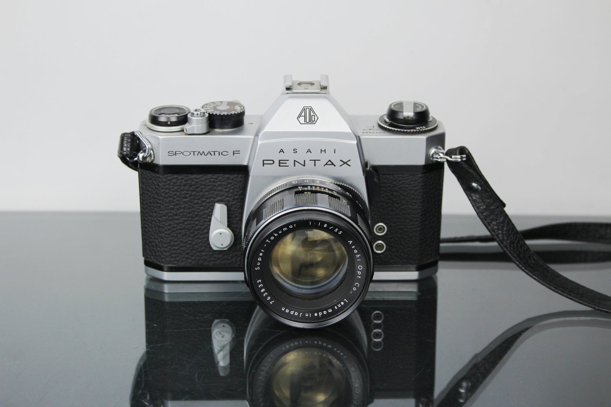 Asahi Pentax Spotmatic F + 55mm f/1.8 Asahi Super Takumar M42 lens - Dutch|Thrift